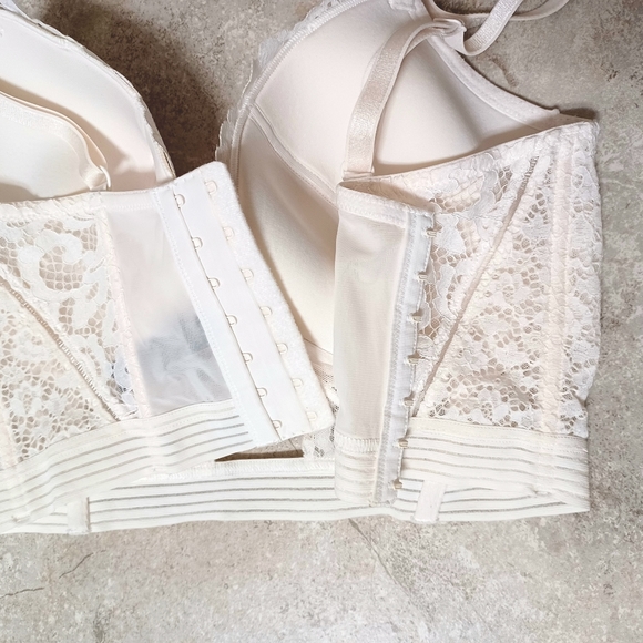 EUC VS Very Sexy Ivory Lace Long Line Plunge Bra - Picture 6 of 8